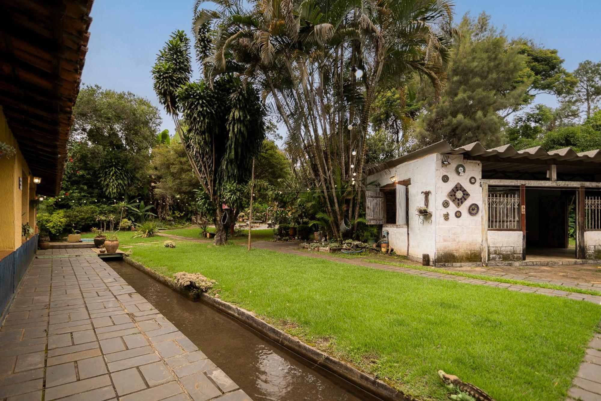 Pousada Das Brumas Brumadinho Exterior photo